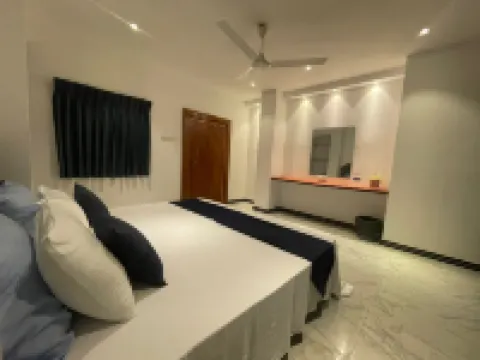 Room with kitchen Negombo Beach