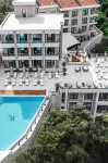 Hotel Kingstone - Pools