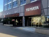 Temata Hotel Segwipo Jeju Hôtels à proximité de : Library Sammaebong