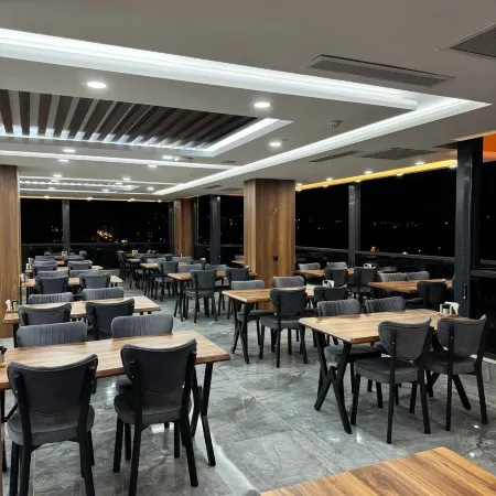 Midyat Bay Grand Hotel