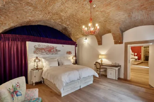 Maison Bistro & Hotel