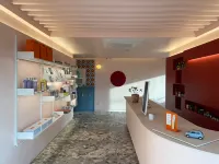 PLAIN HOTEL