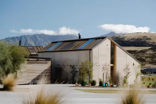 Jacks Point - Earth House