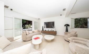 Sumptuous villa - AC- 6BR- 12P- Cannes