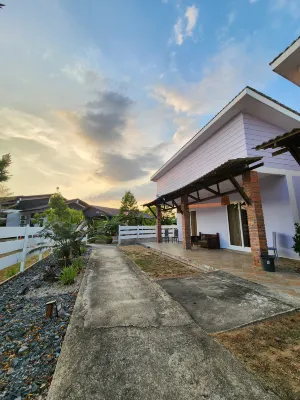 Laman Besaq Langkawi Hotels in 