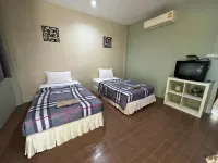 Saitran Resort Bowin - 2-Star
