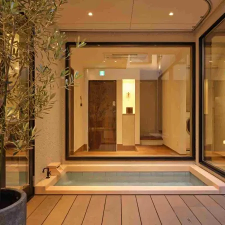 OKADOYA Osaka Kishinosato-tamade “Sky Window SPA”