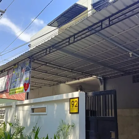 Hotel O Melros Place Homestay Hotels in Gowa