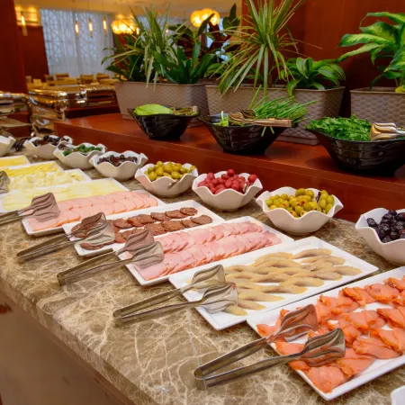 The Grand Gloria Hotel