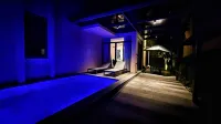 Alexa Villa Cam Ranh-3 Bedrooms,Private Pool,Beach Access - Villas