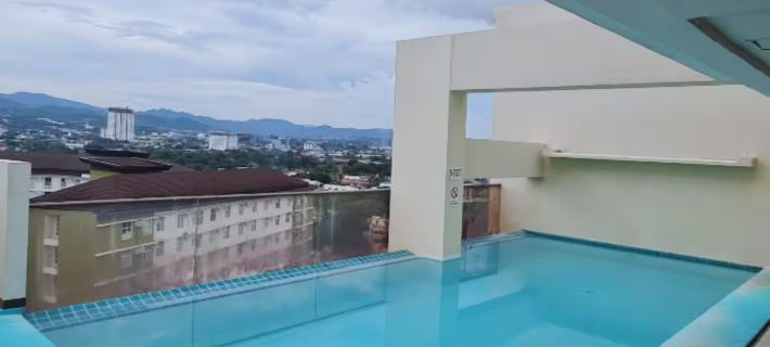 Cityscape Smart Studio w/ 200Mbps WiFi, Pool Access and PS4 near IT Park Отели в г. Себу