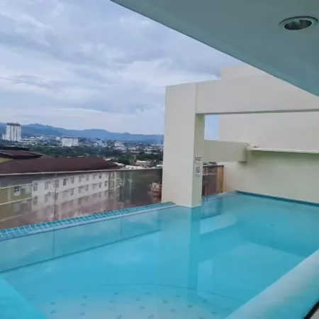 Cityscape Smart Studio w/ 200Mbps WiFi, Pool Access and PS4 near IT Park