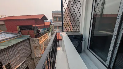 Aira Khuong Thuong Apartment Hotels near So Crossroad