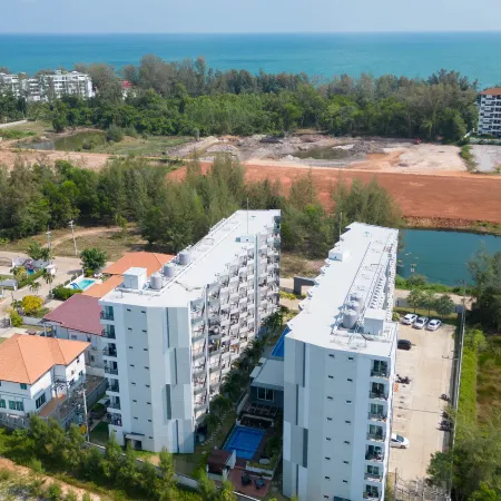 Poolside 2BR Condo Near Mae Phim Beach
