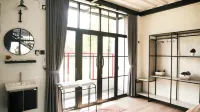 H & R Farm Villa - Parkplatz