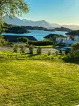 Lofoten Fjord View Apartment – Aurora Watching - 駐車場