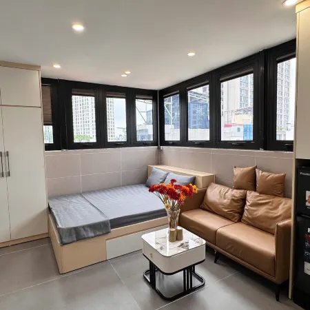 AIRA CU LOC APARTMENT Отели рядом с достопримечательностью «Университет Естествознания»