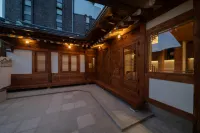 Hanok in Dongdaemun/near DDP/private jacuzzi - เพนชั่น