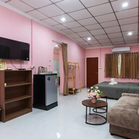 Poonsuk Place Samphran!