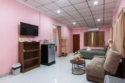 Poonsuk Place Samphran! - โฮมสเตย์