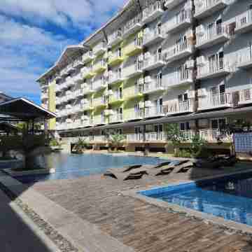 Azur Suites Amani A326,near Airport, Netflix, Cozy Hotel Exterior