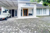 RedDoorz @ RRR Guesthouse Mataram Hotels in Lombok