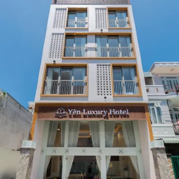 YEN LUXURY HOTEL Hotels near Cộng đoàn MTG CÁI MƠN BÃI DÂU