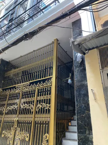 Lilo's homestay West lake Thuy Khue Отели рядом с достопримечательностью «Мавзолей Хо Ши Мина»