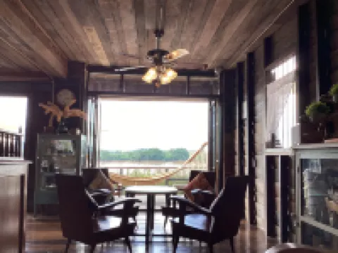 Huenyaibuppa チェンカーンのホテル