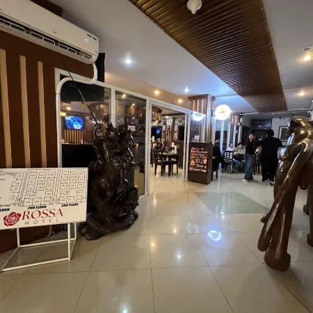 Rossa Hotel