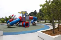 Springville Residence by Favspace