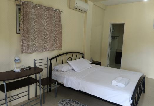 Hidaway - Housity