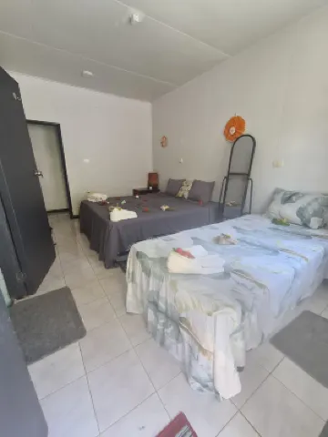 理想的床和早餐 鄰近JACKS RETAIL LTD NALAGI SHOP的酒店