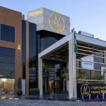 Luxury Night Hotel Al Yasmin