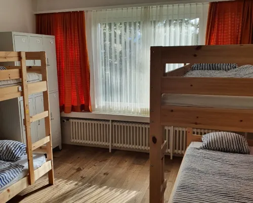 Viktoria Hostel Zürich Hotels near Letzigrund-Stadion