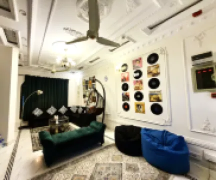 Somewhere Tonite BnB Hotels in 