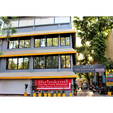 Hotel Shrimmaya