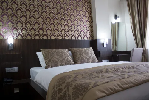 Istanbul Central Hotel - ที่มีบาร์
