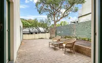 3-bedroom house for 9 people Close to Darling Harbour and Fish Market - New
