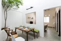 Town Center | 2 parking by VCR - Pet friendly