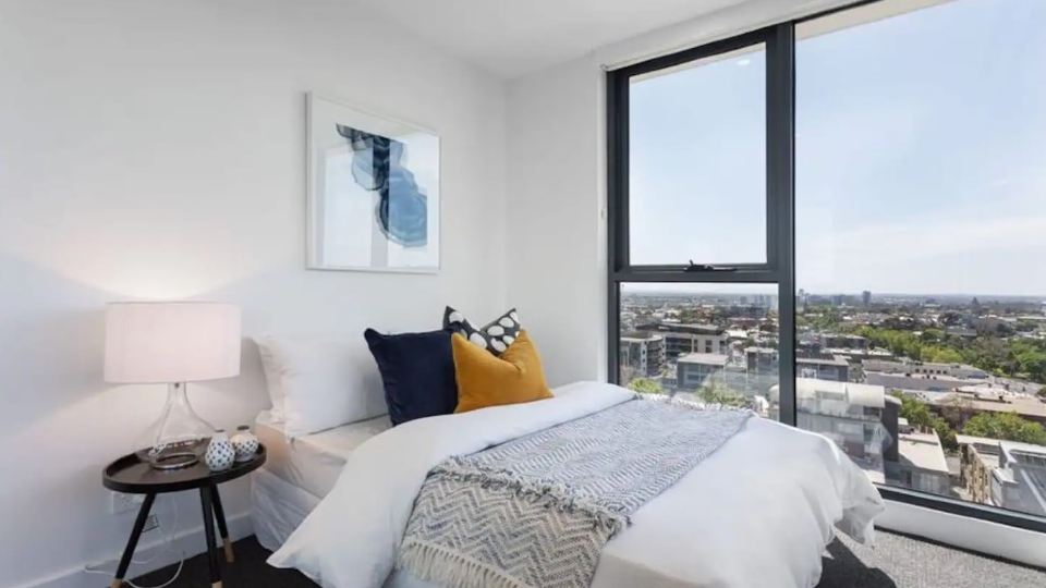 ParkSide 3B Flagstaff Gardens | FreeParking | Pool