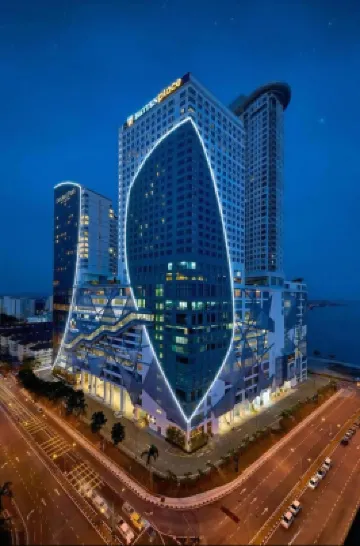 Attic Home Melaka Silverscape Residence & Jonker