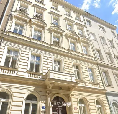 Hotel Unique