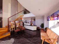 VARIA Hotel Phu Quoc 求寺（Cau Temple）附近的飯店