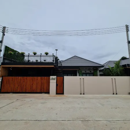 Alice pool villa in Krabi