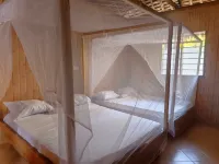 Sawa Sawa Beach Hotel & Backpackers