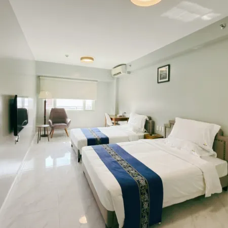 Extremeli Suites - Monarch