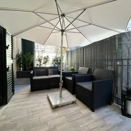 Naples Guest House