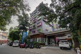 Hotel Bunga-Bunga By ARBA