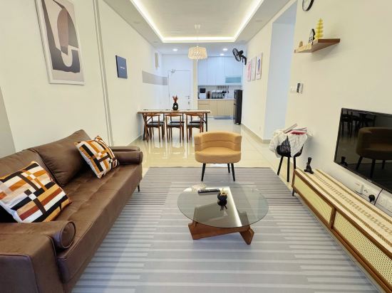 Elegant 3-Bedroom Fully Air-Con @ Vista Sentul